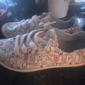 Dog print tennis shoes